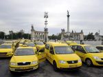 Taxikári v Budapešti opäť protestujú proti Uberu