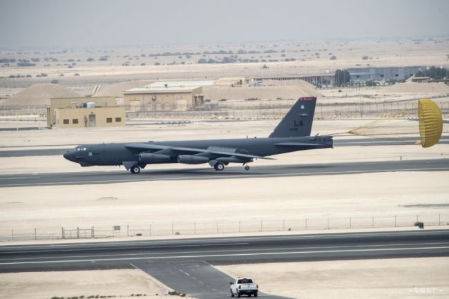 Na ostrove Guam sa zrútil americký bombardér B-52 Stratofortress