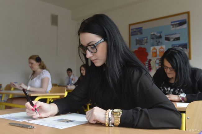 Študenti gymnázia v Prešove sa dostali medzi úspešných mladých vedcov