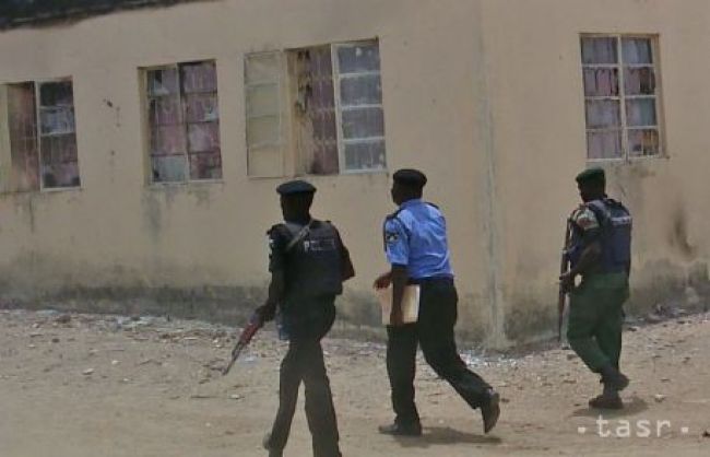 Nigérijské sily oslobodili 97 rukojemníkov Boko Haram vrátane školáčky