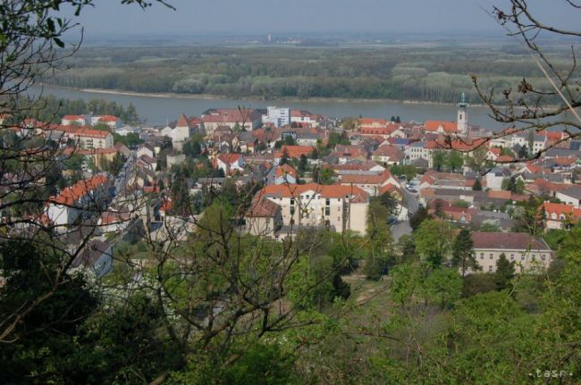 Hainburg by chcel užšie spolupracovať s Petržalkou a Devínom