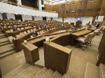 Opozícia chce zdobrovoľniť príspevky do umeleckých fondov