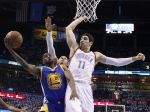 VIDEO: Oklahoma City zdolala Golden State, v sérii vedie 2:1 na zápasy