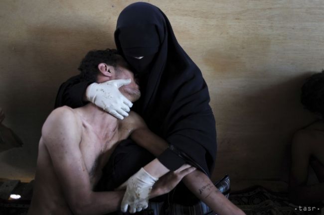 Dva samovražedné atentáty v Jemene si vyžiadali najmenej 45 obetí