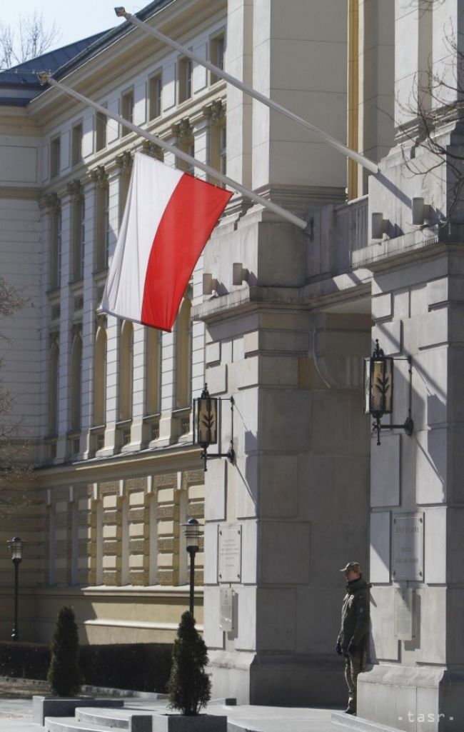 Poľsko podľa exekutívy EÚ porušuje zásady európskej legislatívy