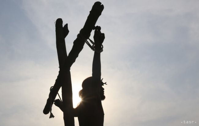 Pojednávanie s obžalovaným exkňazom bude pokračovať v auguste