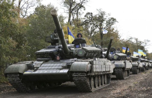 Rusko zhromaždilo v Donbase 6500 vojakov, tvrdí Kyjev