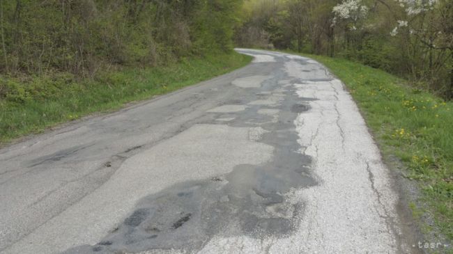 V regióne Teplý Vrch pribúda výtlkov a miznú turisti