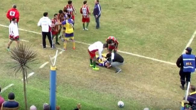 NEŠŤASTIE: Argentínsky futbalista zomrel po zásahu do hlavy
