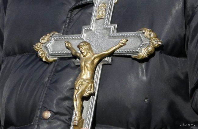 Katolíci slávia sviatok Najsvätejšieho Kristovho tela a krvi
