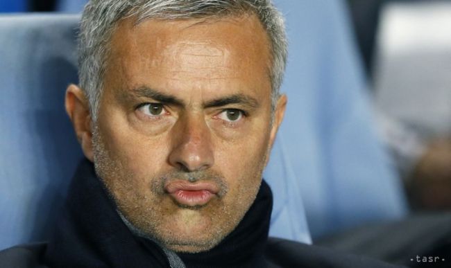 Manchester United oficiálne potvrdil Mourinha ako nového trénera