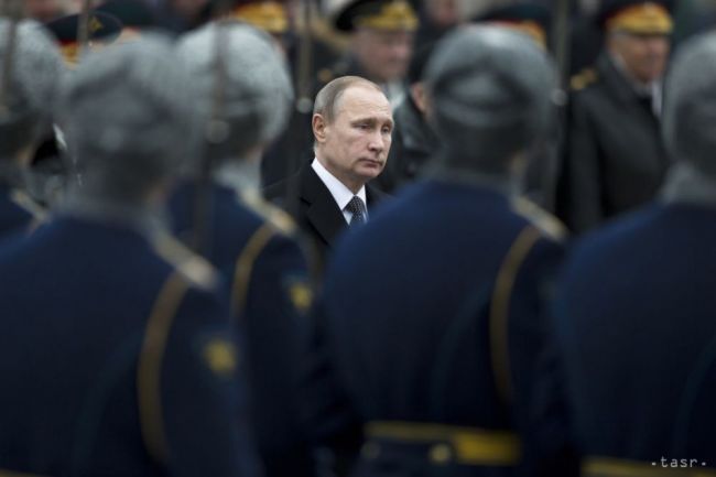 Moskva bude musieť reagovať na protiraketový štít NATO, tvrdí Putin