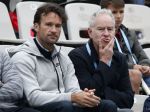 Raonič skončil v Paríži v osemfinále, Andy Murray ide ďalej