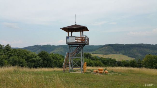 Turistov lákajú rozhľadne, v Banskobystrickom kraji viaceré pribudli