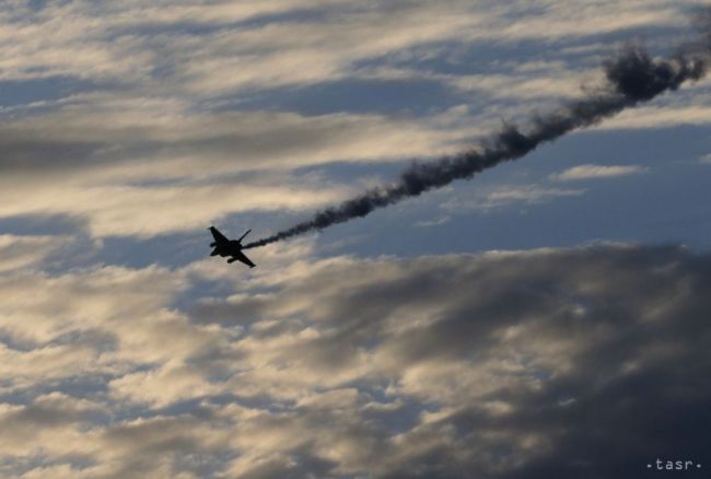 Turecké médiá: Pri útokoch letectva zahynulo v Sýrii 14 militantov