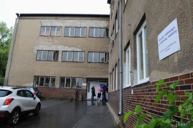 V Košiciach hospitalizovali 27 pacientov s kliešťovou encefalitídou