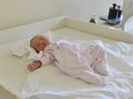 Ruská poslankyňa chce presadiť zákaz hniezd záchrany pre nechcené deti