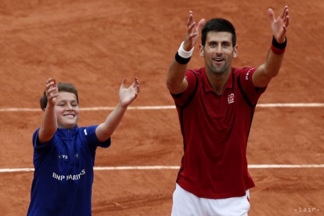 Djokovič sa cez Bautistu prebojoval do štvrťfinále Roland Garros