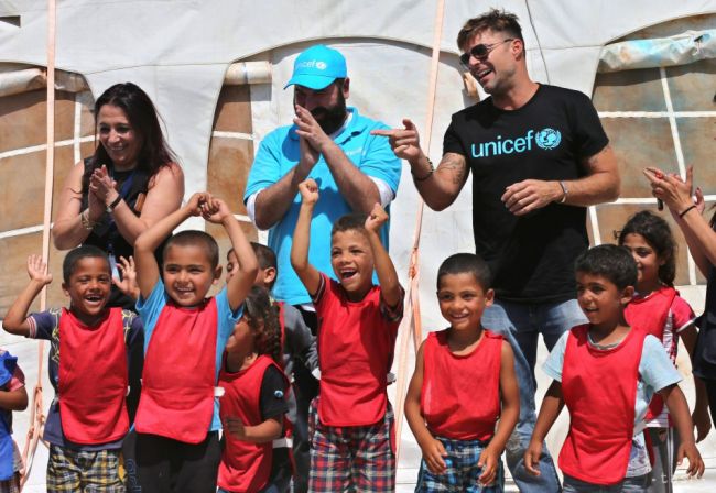 Ricky Martin navštívil sýrskych utečencov v Libanone