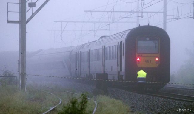 FOTO: V Belgicku sa zrazili dva vlaky, zahynuli najmenej traja ľudia