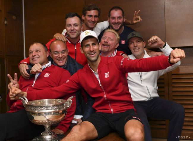 Podľa Hrbatého má Djokovič veľkú šancu prekonať Federerov rekord