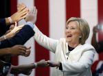 AP: Clintonová má dosť delegátov na prezidentskú nomináciu demokratov