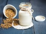 Konopné mlieko: Recept a 10 dôvodov, prečo ho piť
