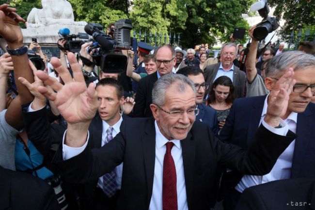 Strana FPÖ napadla výsledky rakúskych prezidentských volieb na súde