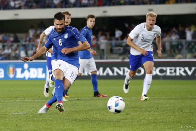 POVERČIVÝ: Taliansky premiér by prišiel povzbudiť squadru až na finále