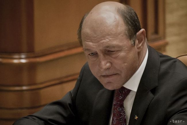 Rumunský exprezident Basescu získal moldavské občianstvo