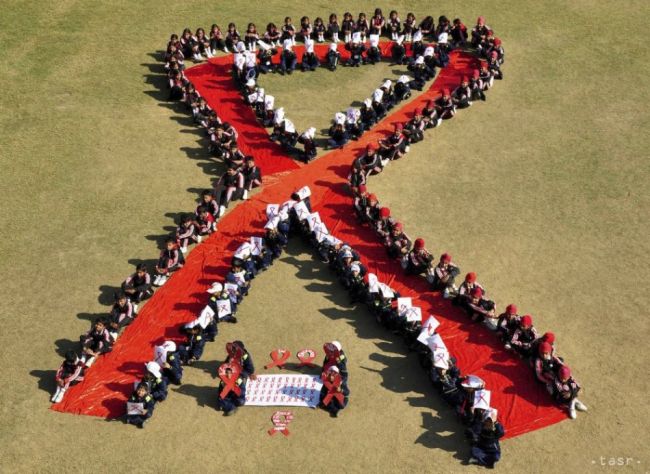 Svetové mestá si plnia záväzok zohrávať vedúcu úlohu v boji proti AIDS
