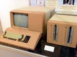 Gigantický počítač UNIVACI predviedli pred 65 rokmi v USA