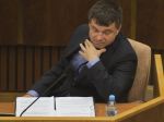 Málotriedky a menšinové školy nezaniknú, poslanci odobrili výnimku