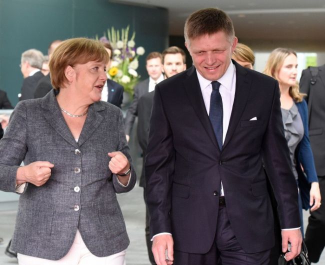 Nord Stream 2 by podľa Merkelovej nemal negatívne postihnúť Slovensko