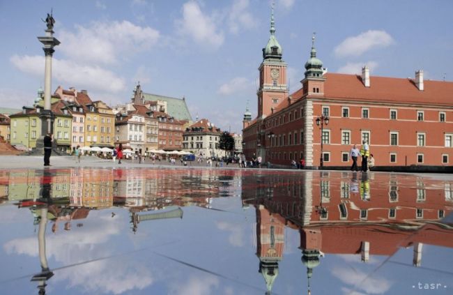 Priemerná hrubá mzda v poľskom korporátnom sektore v máji vzrástla