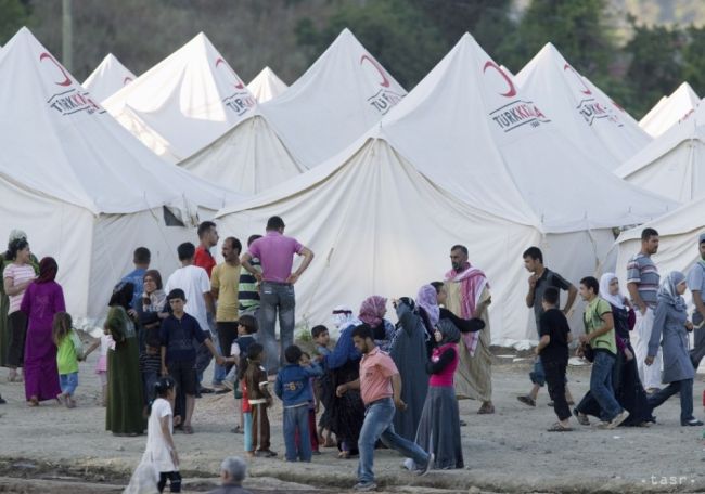 Vo svete bolo vlani rekordných 65,3 milióna utečencov, uvádza OSN