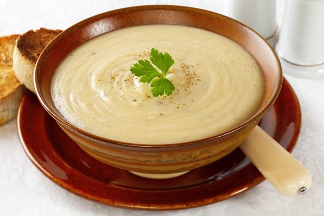 Karfiolovo zemiaková polievka pre lepšie trávenie