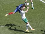 Francúzi porazili Írov 2:1 a postúpili do štvrťfinále