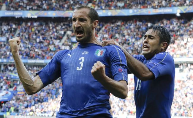 Taliani ukončili výhrou od dva góly španielske kraľovanie