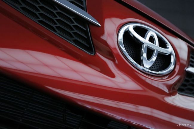 Toyota zvoláva globálne 1,43 milióna áut pre chybu airbagmi