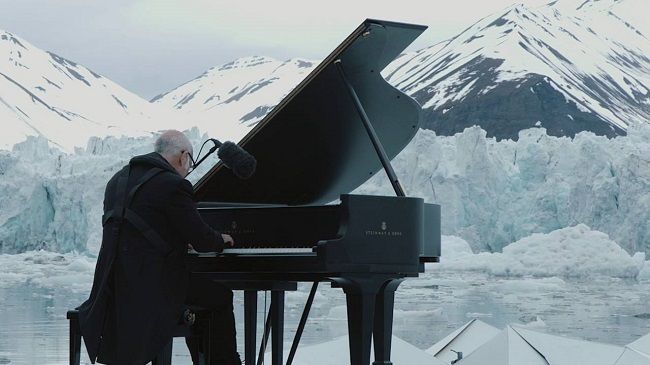 Video: Nádherný koncert medzi ľadovcami