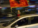 V Čiernej Hore vztýčili albánsku vlajku a tabuľu Kosovská republika