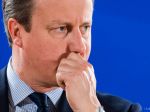 Cameron sľúbil viac peňazí na boj proti nenávistným trestným činom