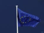 Vlajka EÚ symbolizuje jednotu a spoluprácu krajín
