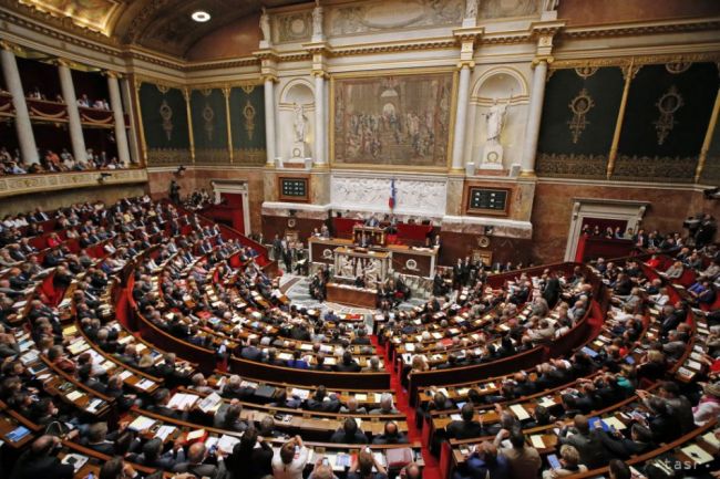 Francúzsko bude mať zákon o trestaní popierania genocídy
