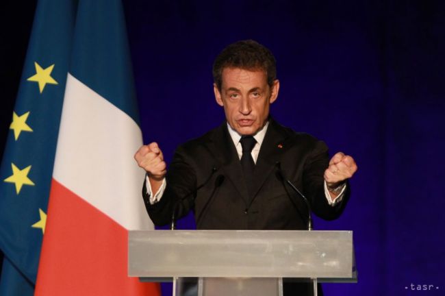 Sarkozy prestane viesť republikánov, chce kandidovať za prezidenta