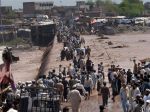 Povodne si v Pakistane vyžiadali najmenej 30 mŕtvych