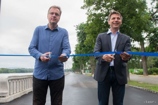 VIDEO: Dunajskú promenádu dnes slávnostne otvorili