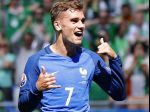 Po štvrťfinálovej fáze kraľuje strelcom Francúz Griezmann