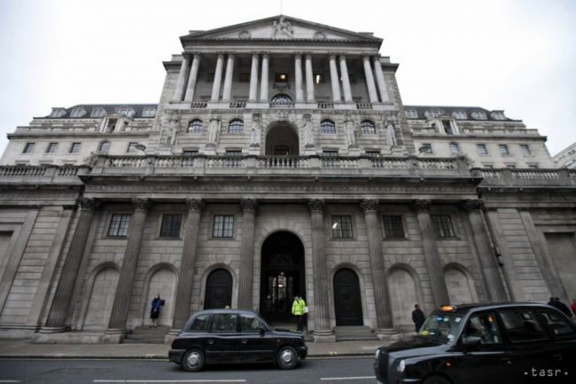 Bank of England zmiernila kapitálové požiadavky pre komerčné banky